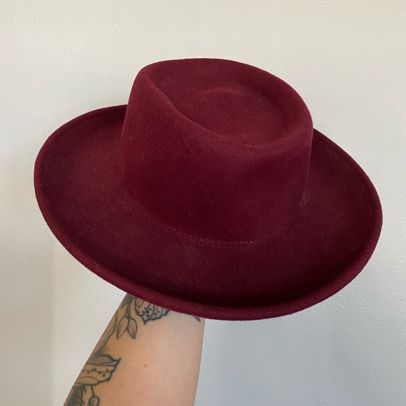 Forever 21 Accessories - Women’s Boater Hat 👒